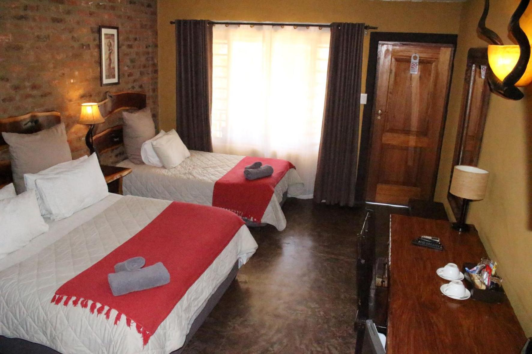 Ndlovu Lodge Pretoria Exterior photo